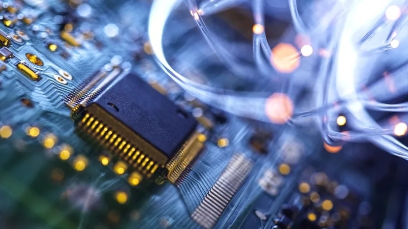 serv2207-0000080-computer-motherboard-cleaning-big-0